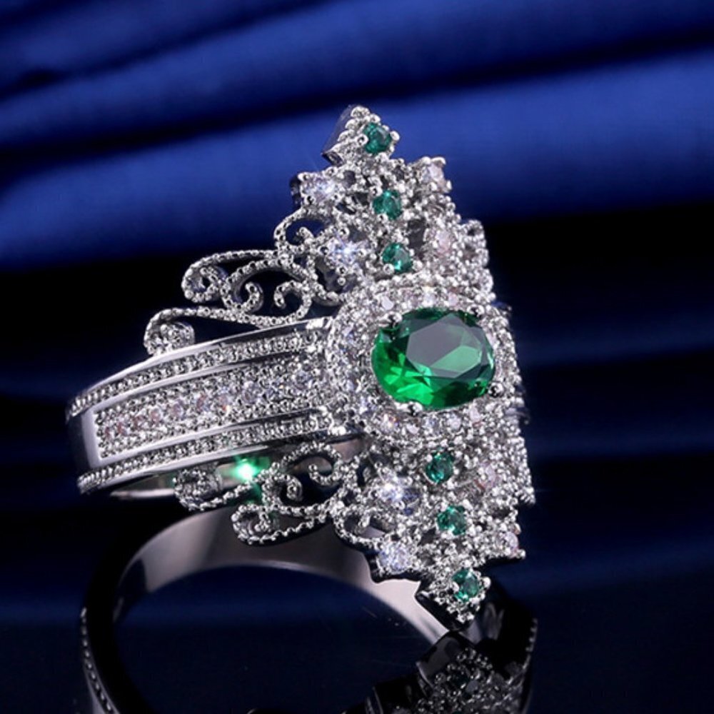 Vintage Emerald Green Oval Zircon Anillo Luxury Silver Ring for WomenV…